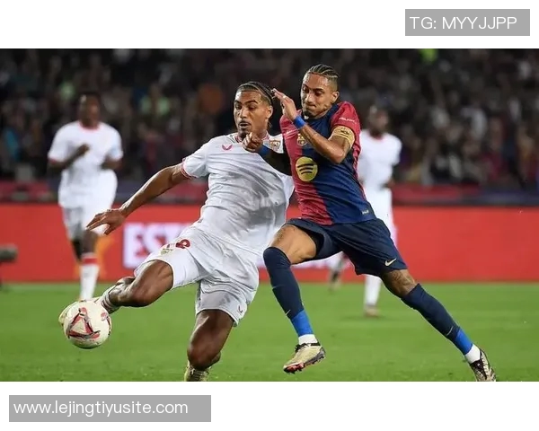 拉菲尼亚与亚马尔庆祝进球合影分享展现默契合作与友谊之情